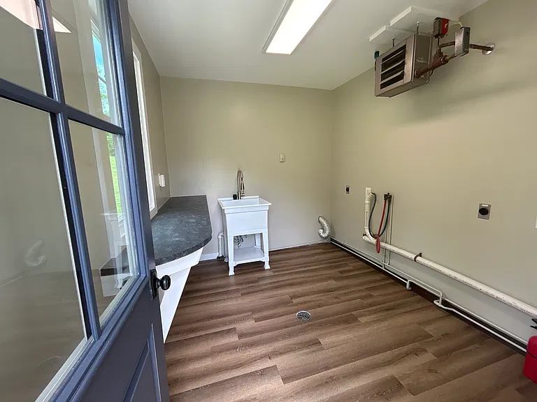 173 S Amenia Rd — Photo 7