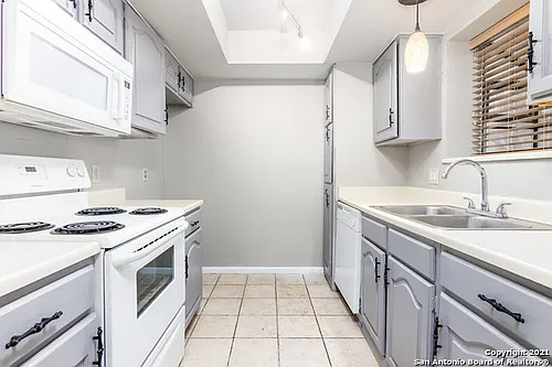 11843 Braesview Photo 1