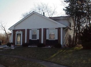 2801 Greenwood Rd, Hazel Crest, IL 60429