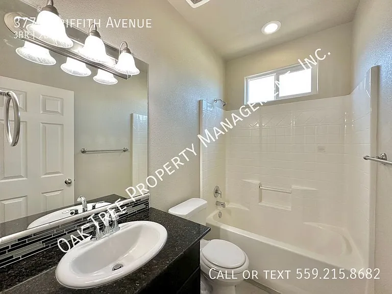 3770 Griffith Ave — Photo 10