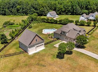 340 Fieldstone Dr, Holly Springs, NC 27540