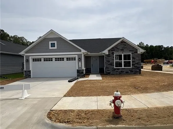 4100 Stith Ln, Toano, VA 23168