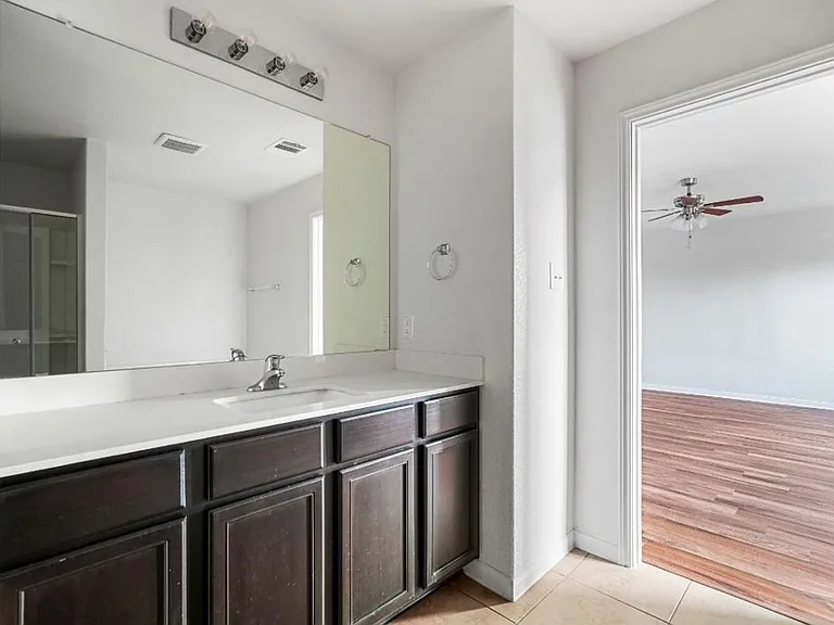 Harry S Truman Dr — Photo 7