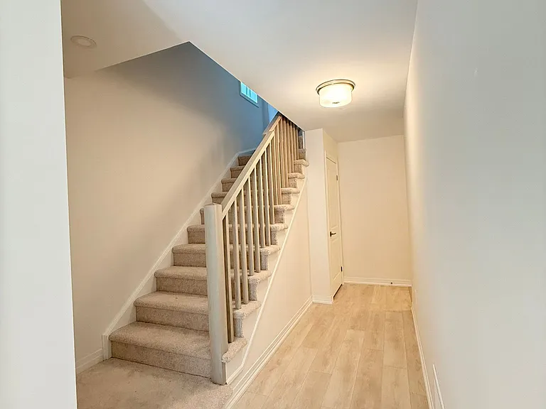 660 Colborne St W #140 — Photo 32