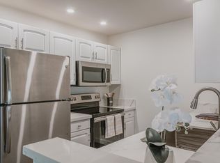 140 Uwapo Rd APT 2-202, Kihei, HI 96753