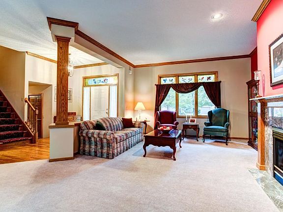 3rd image of 6231 Linda Ln
