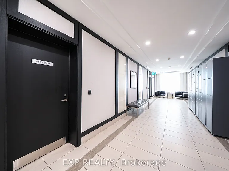 1070 Sheppard Ave W #1514 — Photo 35