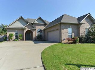 2977 Summit Dr, Fultondale, AL 35068