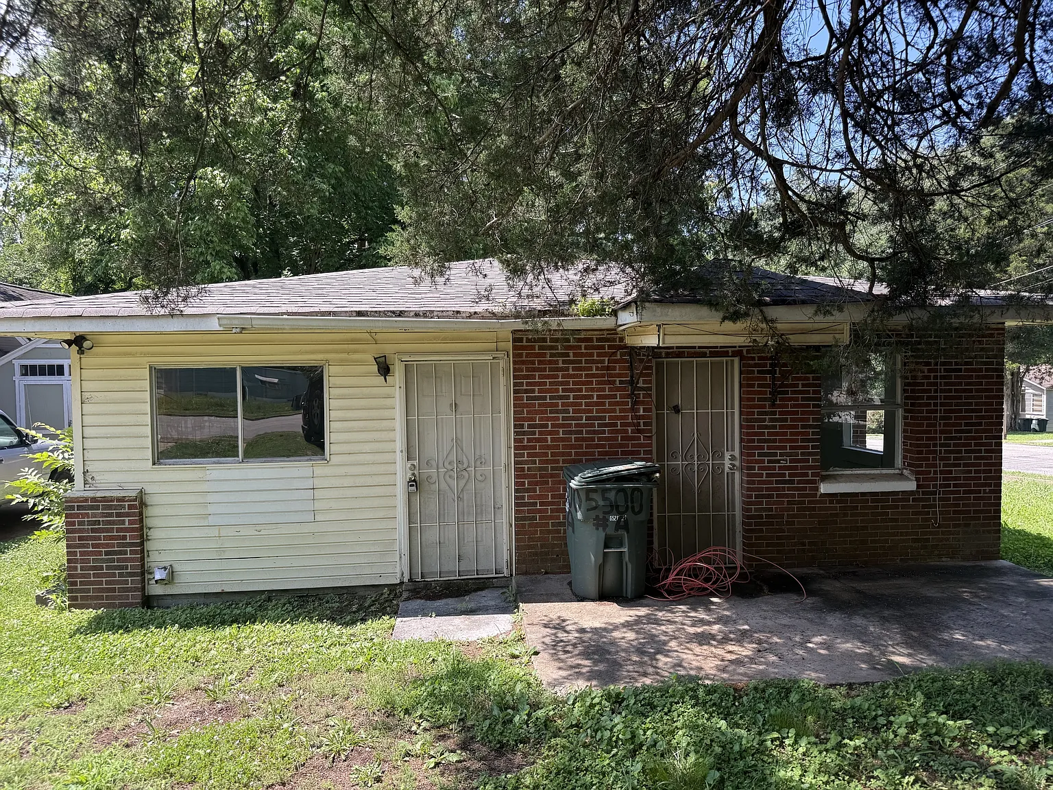 5500 Central Ave — Photo 1