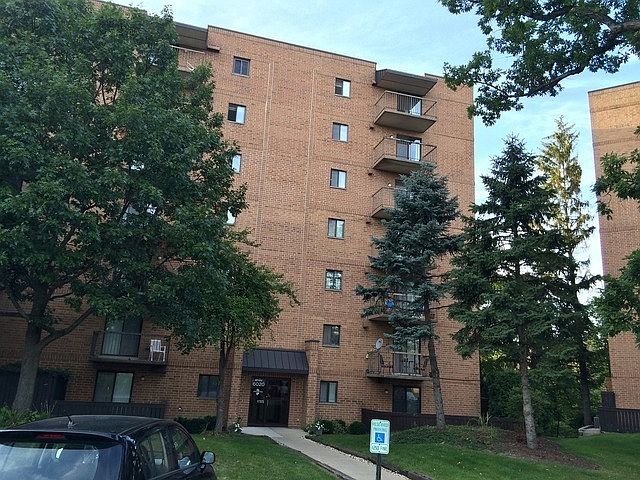1st image of 6020 Lake Bluff Dr Unit 501