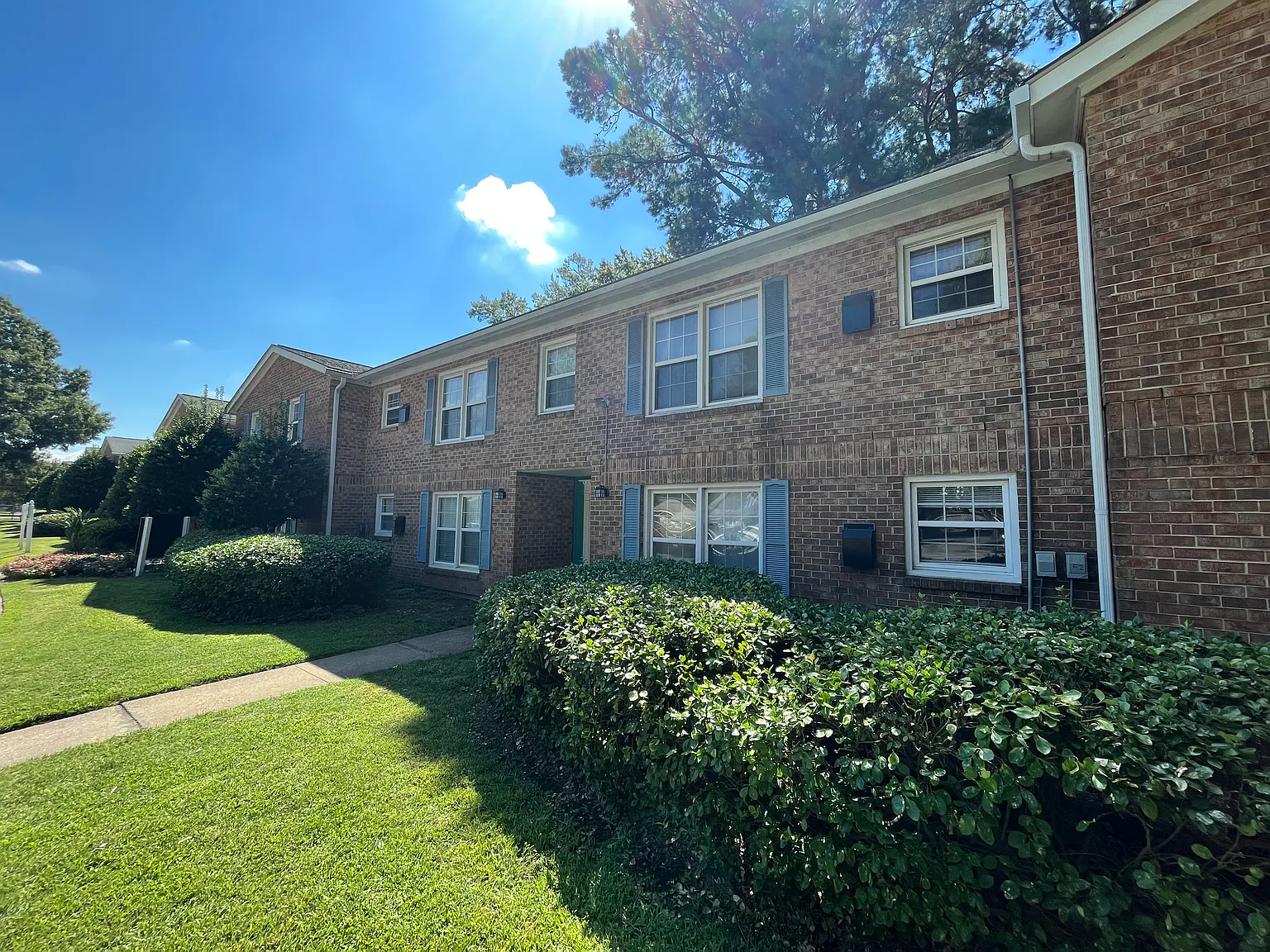 Great Bridge Apartments — Photo 4