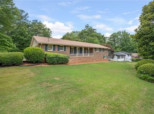 3573 Steinhauer Rd NE, Marietta, GA 30066