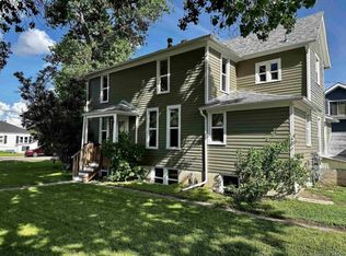 2120 Russell Ave, Cheyenne, WY 82001