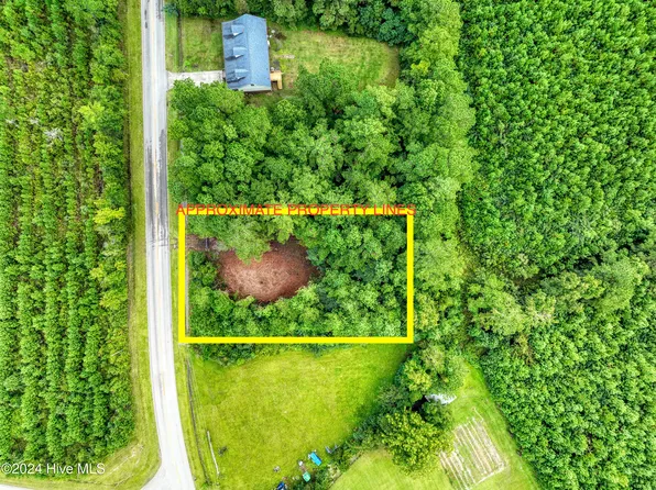 5200 Adams Creek Road, Havelock, NC 28532