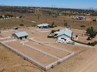 6370 Fremontia Rd, Oak Hills, CA 92344