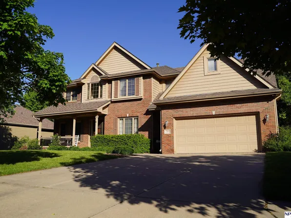 17494 Orchard Ave, Omaha, NE 68135
