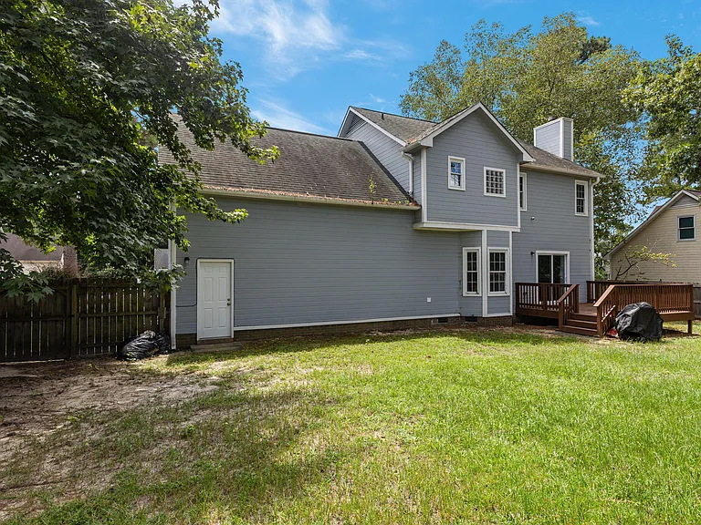8318 Umstead Rd — Photo 8