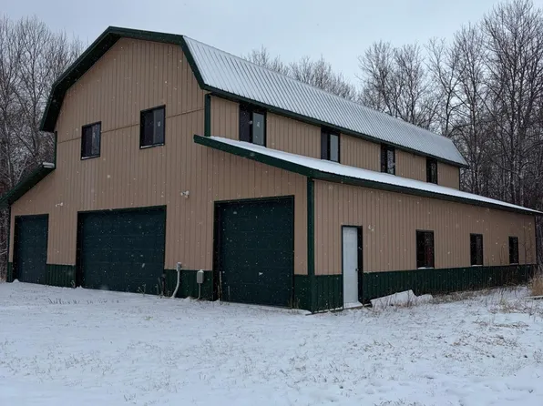 17344 Pine Creek Dr NW, Angle Inlet, MN 56711