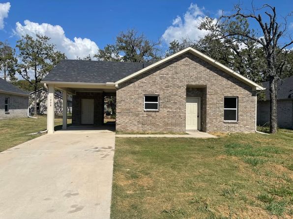 1008 Woodland Dr