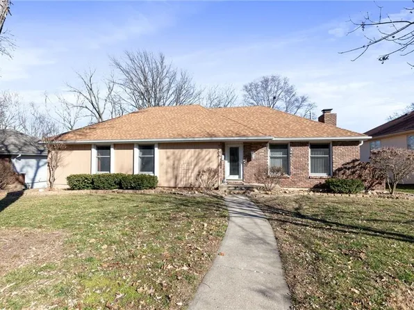 9906 W 65th Dr, Merriam, KS 66203