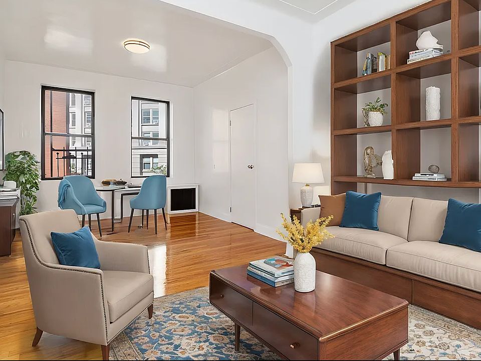 1st image of 164 Waverly Pl APT 6A