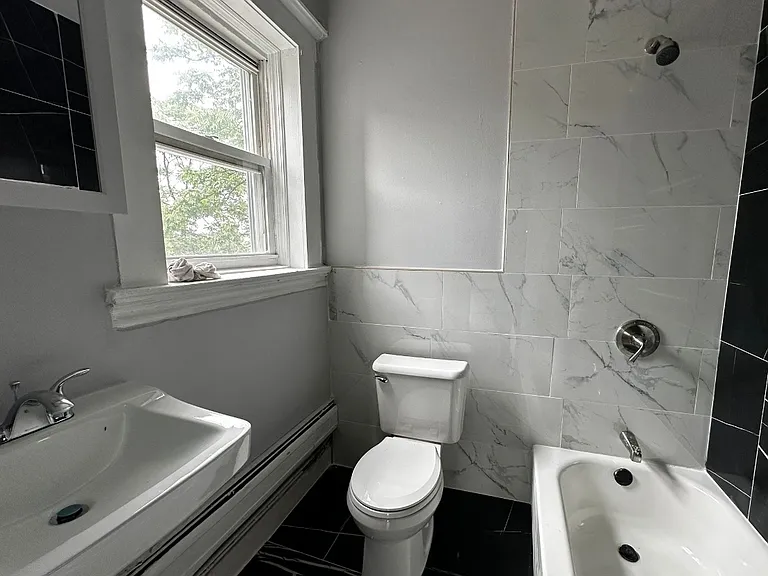 1591 Kennedy Blvd #5A — Photo 7
