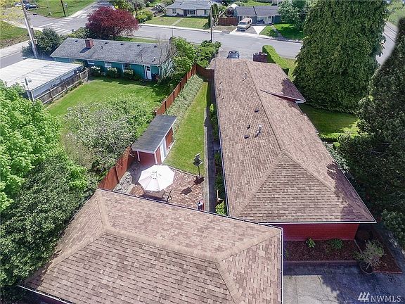 3rd image of 4959 Dogwood Dr