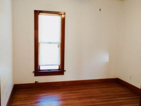 5th image of 402 N Grant Ave