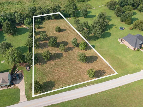 000 S Loma Linda Drive, Loma Linda, MO 64804