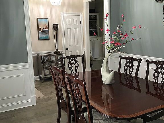 5th image of 4029 Wisteria Ln