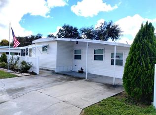 39032 Ola Ave, Zephyrhills, FL 33542