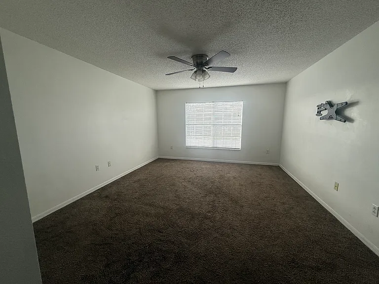 2094 Deltona Blvd — Photo 18