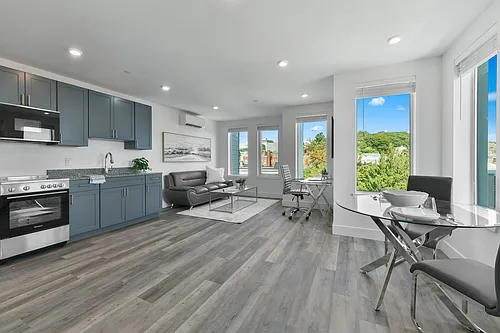 Floor plan 416