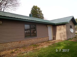 400 W Dearborn St, Spencer, WI 54479