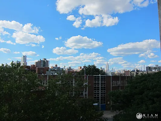 Rented by Kian Realty | media 31