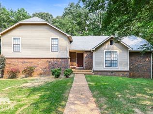 2234 Burlingate Dr, Cordova, TN 38016