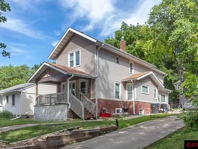 527 N 6th St, Mankato, MN, 56001