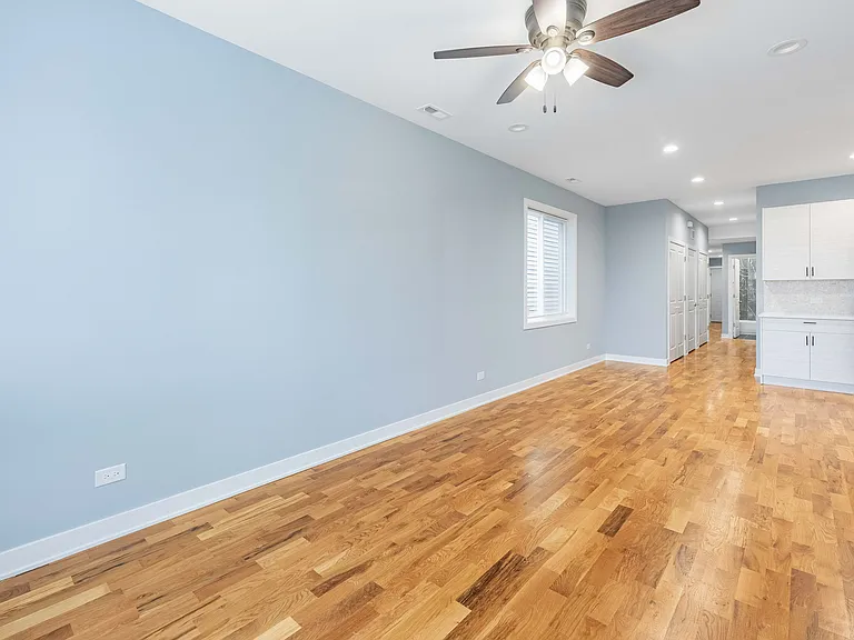 3029 W Washington Blvd #2 — Photo 2