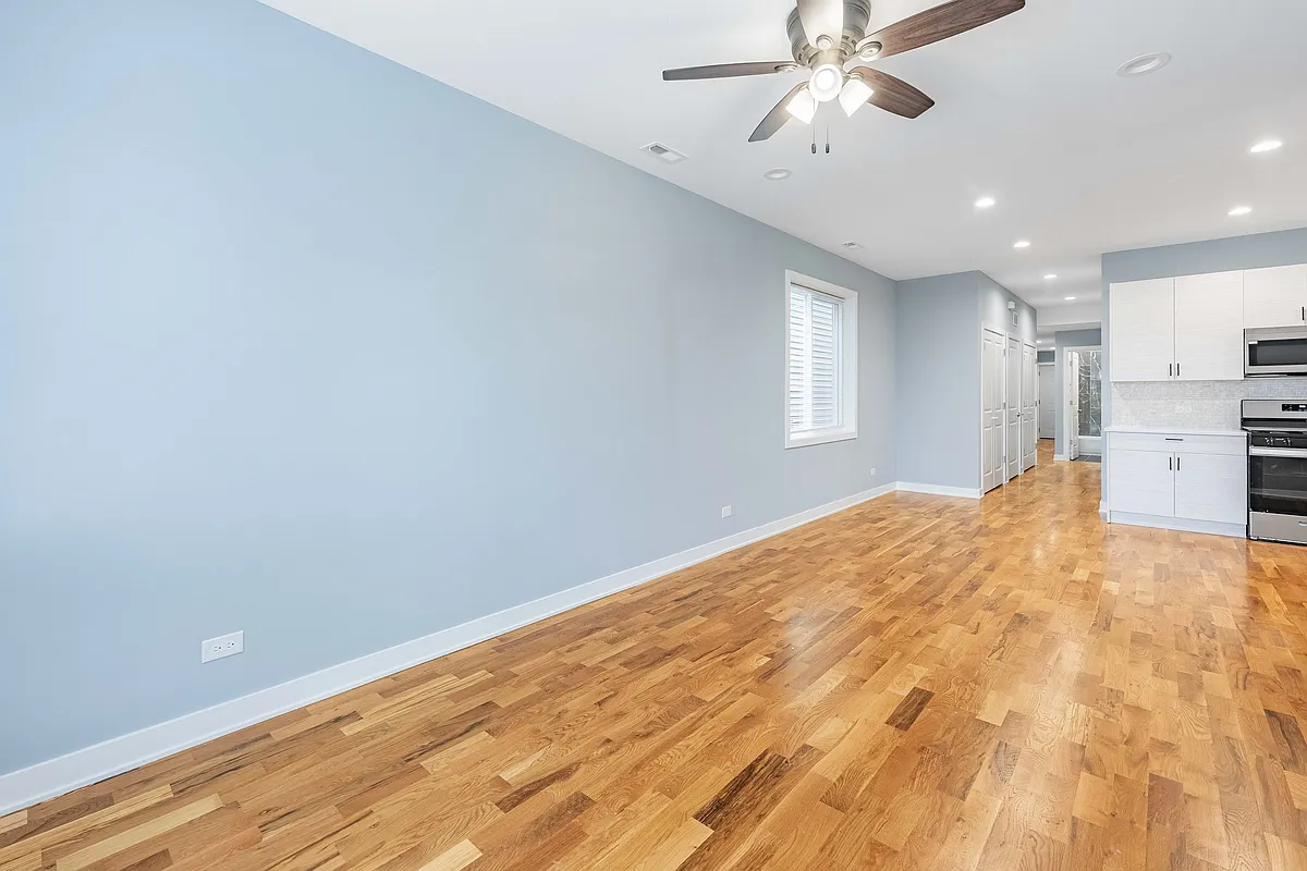 Building Photo - 3029 W Washington Blvd #2