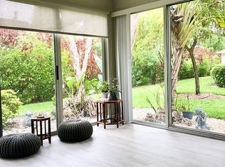 519 Sutton Pl, Longboat Key, FL 34228