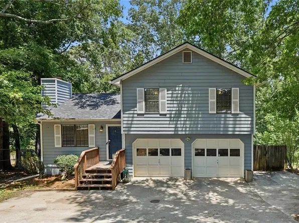 4127 Warren Rd, Flowery Branch, GA 30542