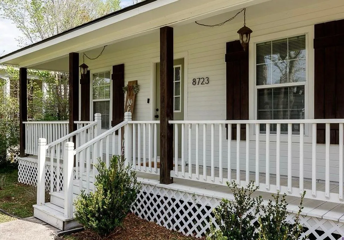 3 bed, 2.0 bath, 1052 sqft, $1,650 — Photo 2