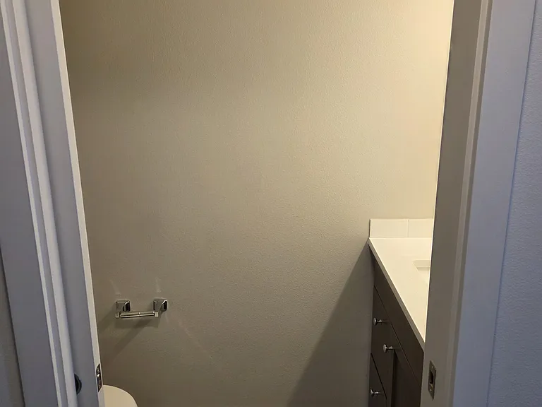 213 Merrick Ave — Photo 6