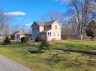 684 School St, Skaneateles, NY 13153