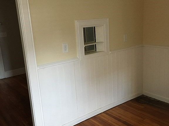 4th image of 40R Parker St #1