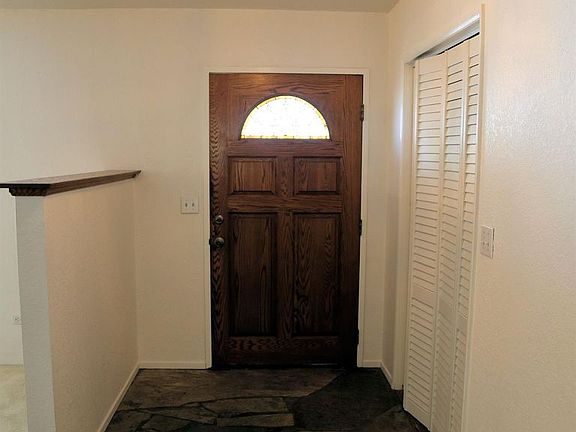 3rd image of 1500 Corkwood Pl