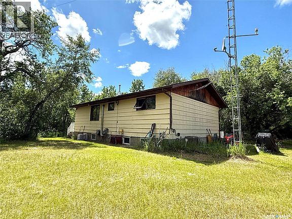 2nd image of Duddridge Acres #438
