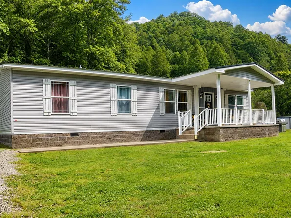 458 Justice Br, Dana, KY 41615