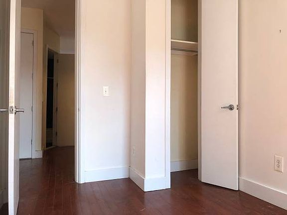 5th image of 702 De Kalb Ave #2