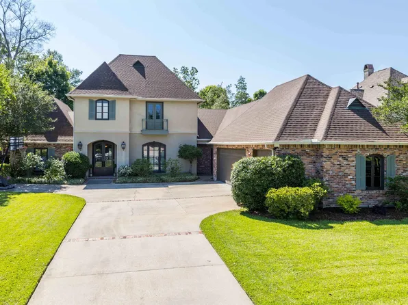 13735 Clarendon Dr, Baton Rouge, LA 70810
